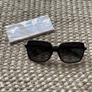 Michael Kors- *polarized* sunglasses